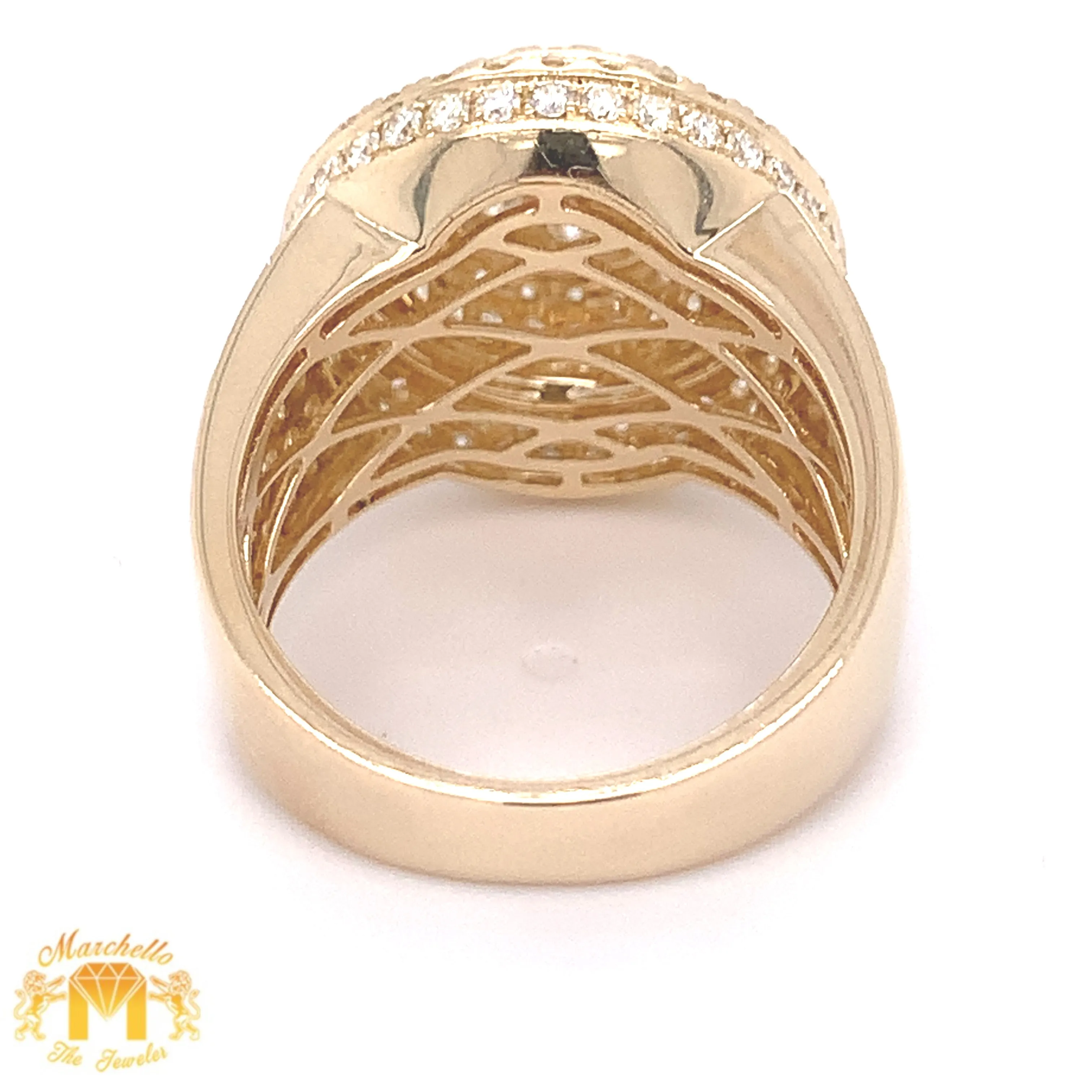 14k Gold Cake Ring with Round Diamond