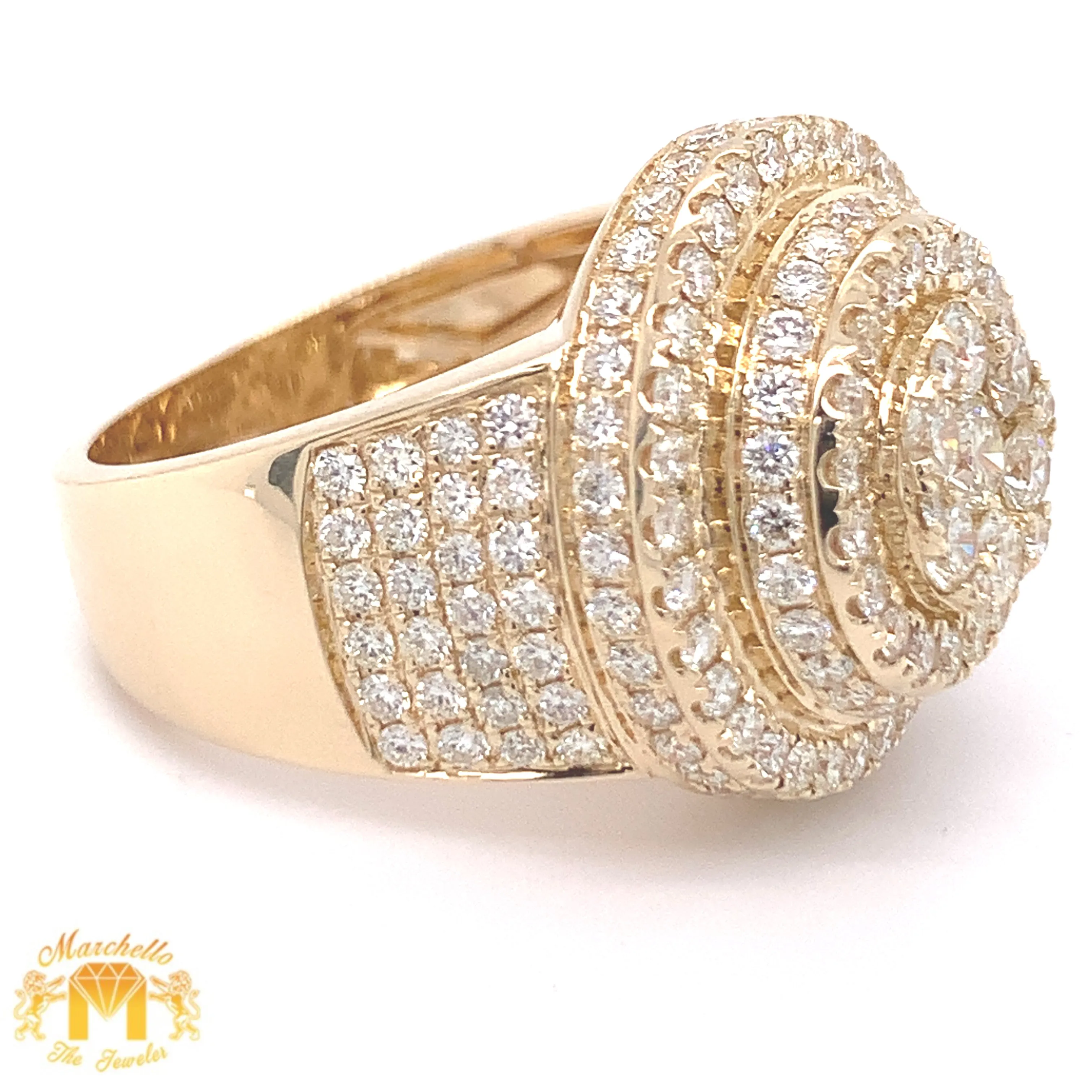 14k Gold Cake Ring with Round Diamond