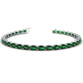 14K White Gold Oval Emerald Bracelet (6.80ctw)