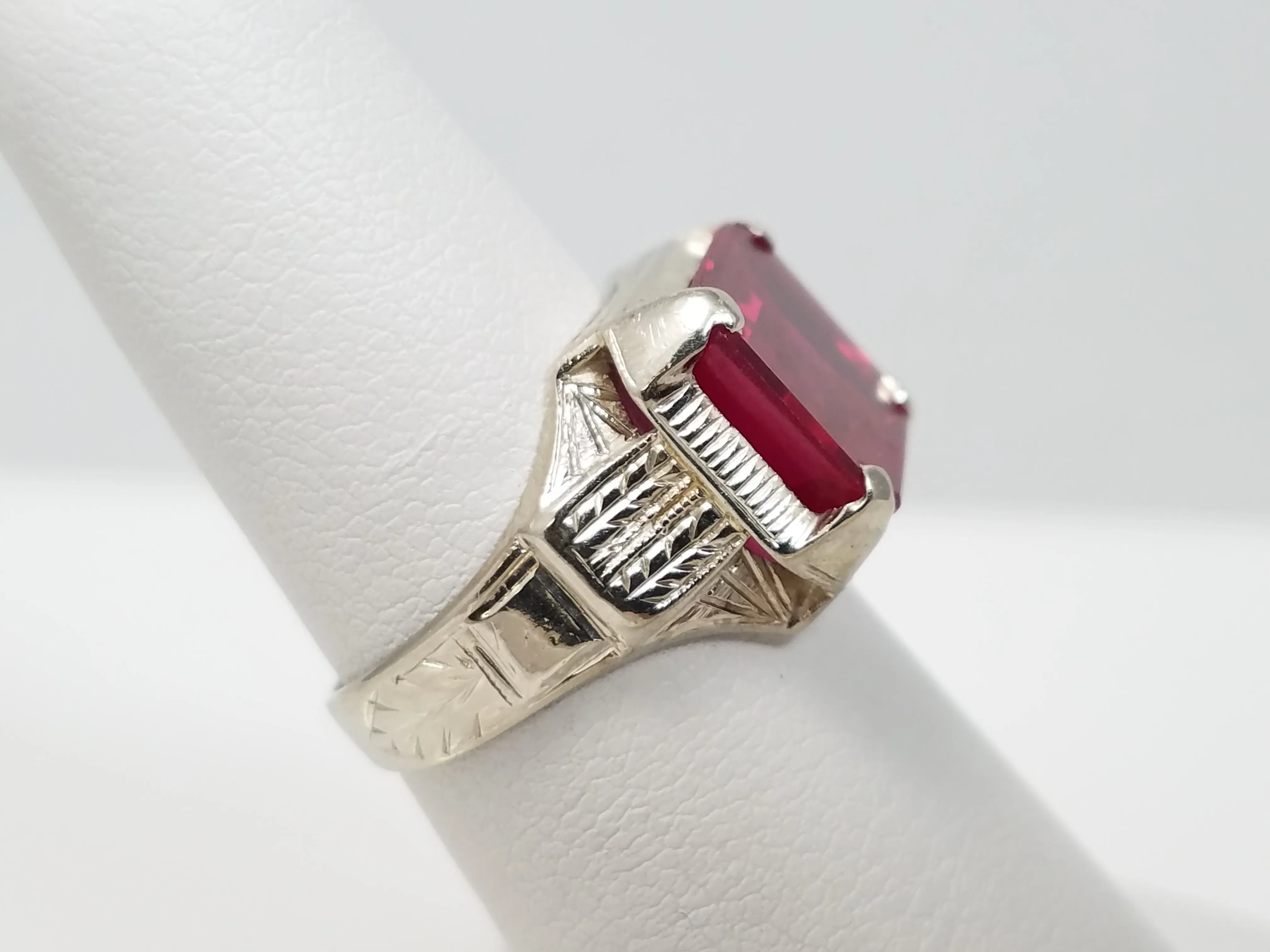 1930's Art Deco Synthetic Ruby 14k White Gold Ring