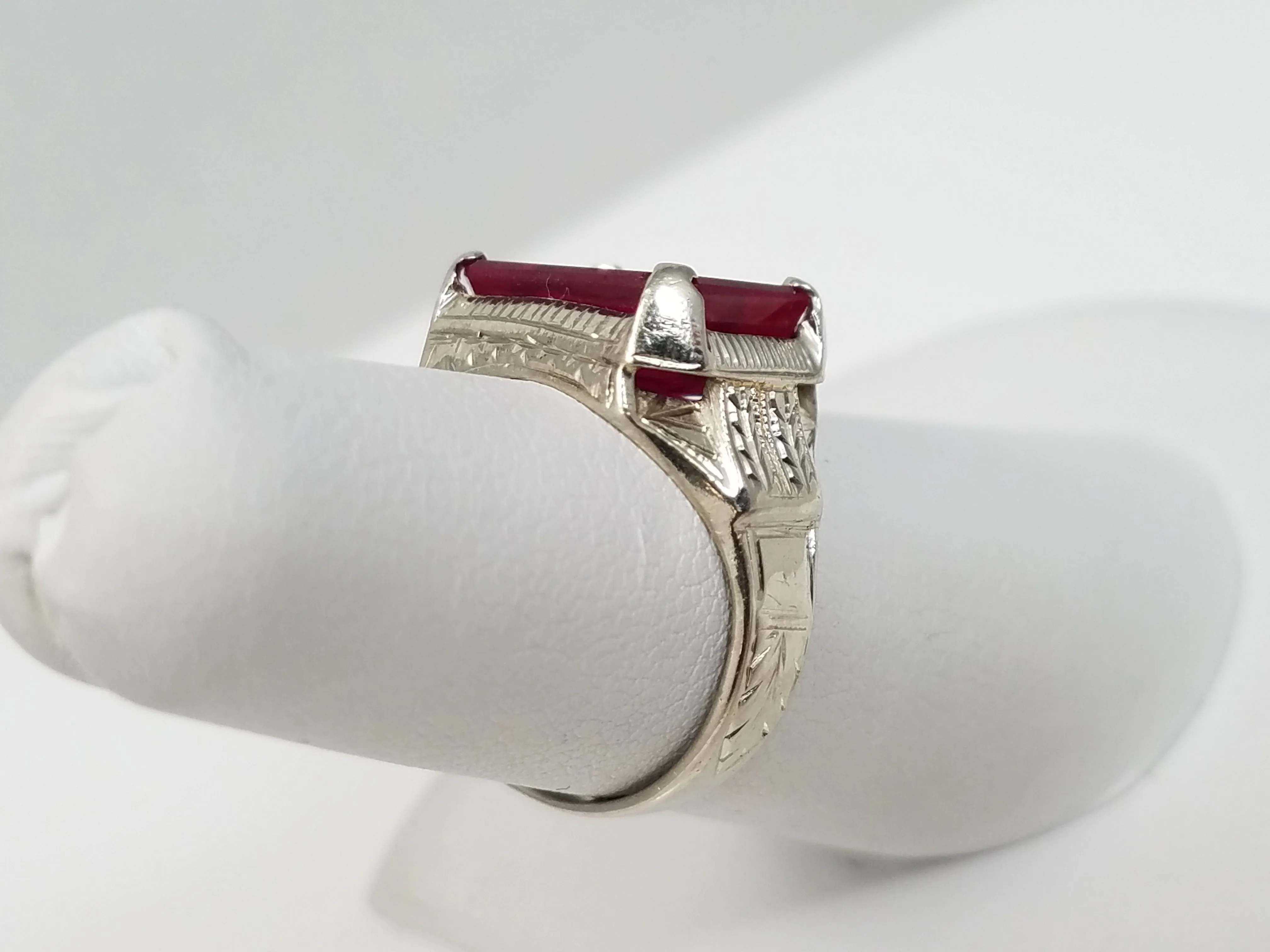 1930's Art Deco Synthetic Ruby 14k White Gold Ring