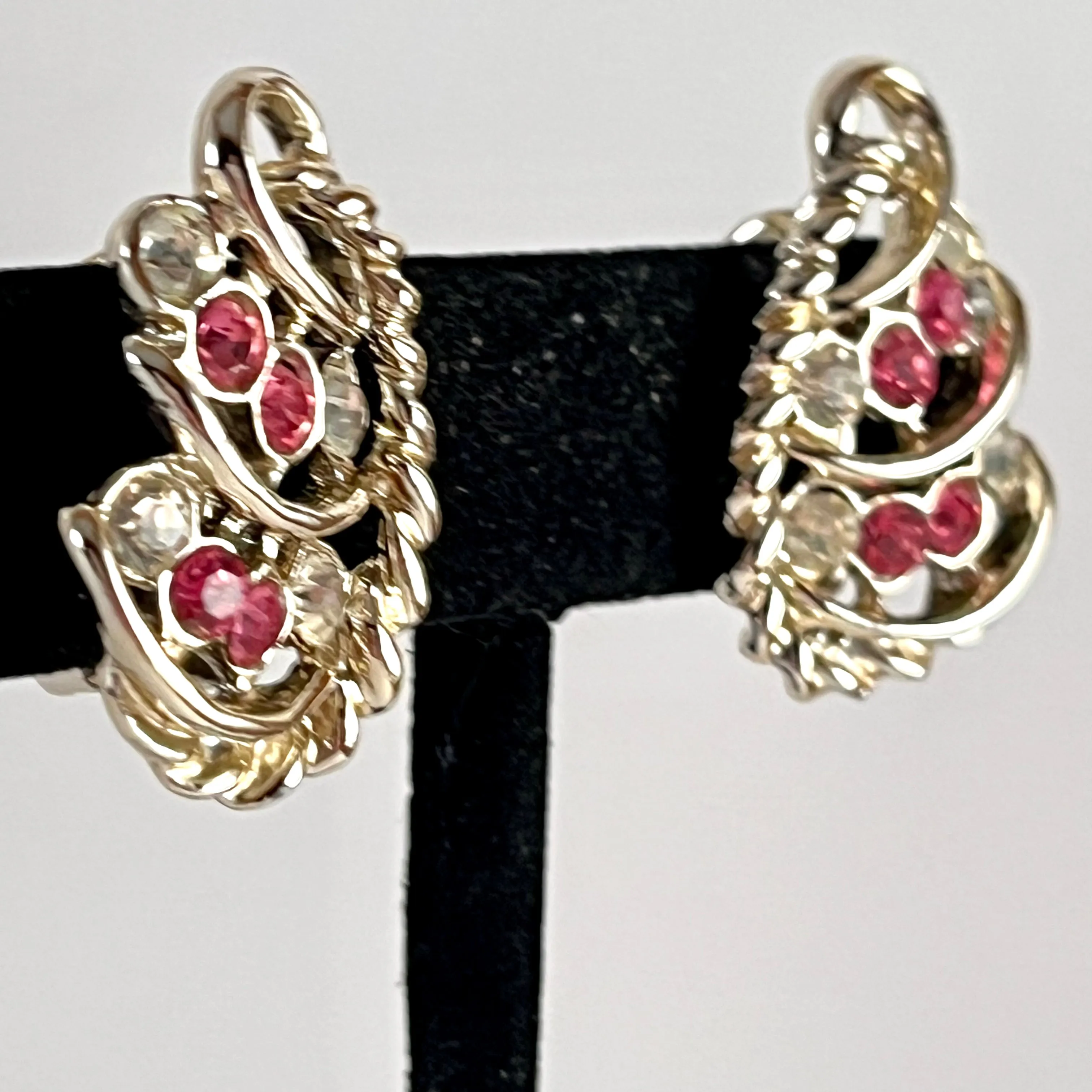 1960s Pink Rhinestone Earrings