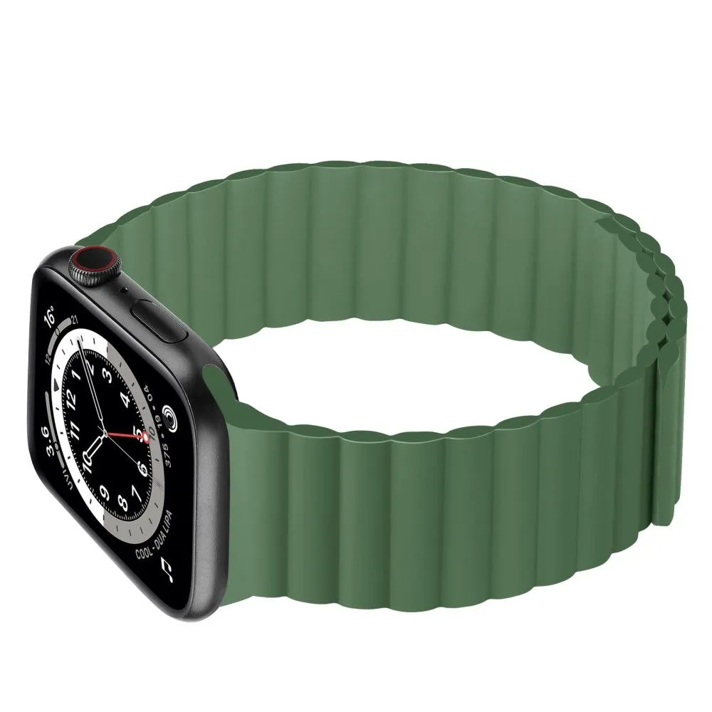 Apple Watch (45mm) dual color silicone watch strap - Green