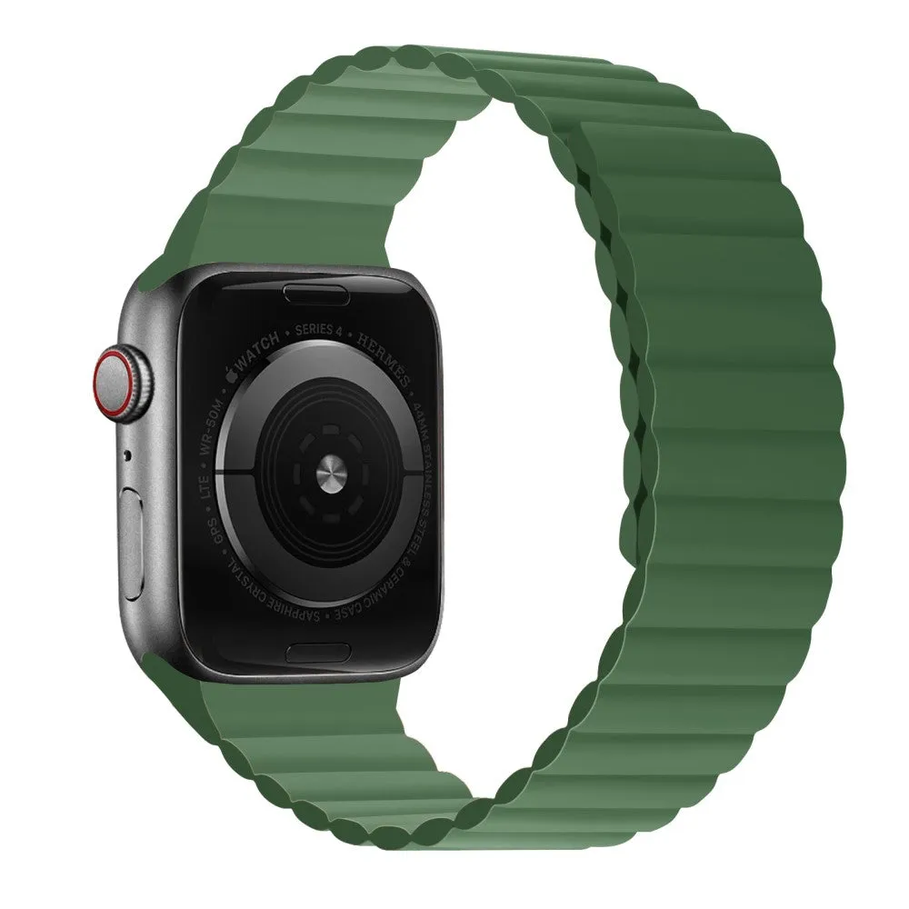 Apple Watch (45mm) dual color silicone watch strap - Green