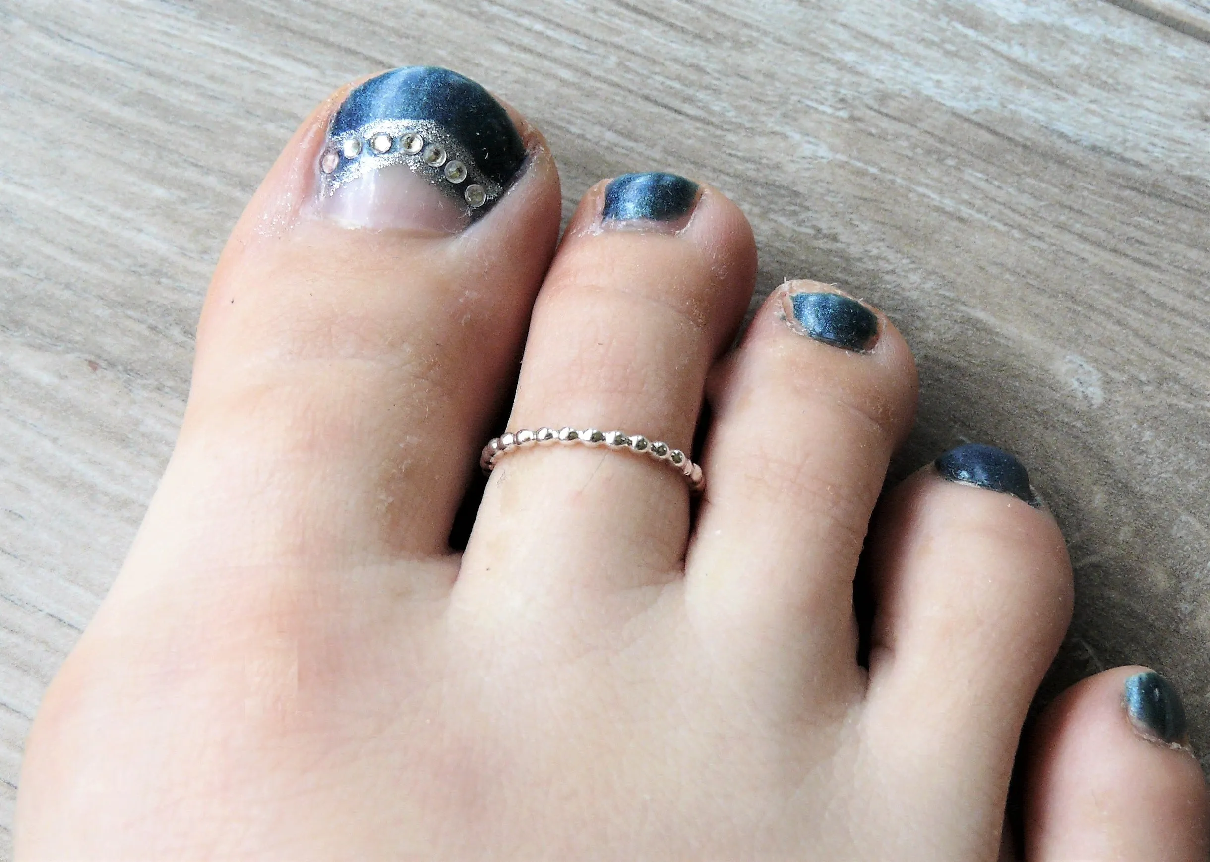 Beaded Toe Ring • 925 Sterling Silver • Dot Pattern