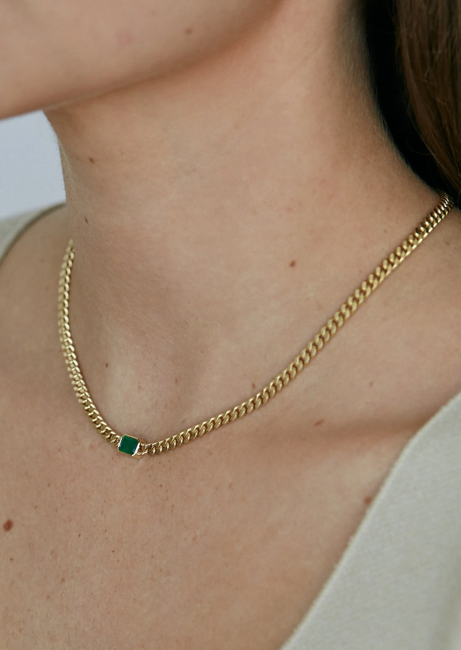 Capri Curb Chain Necklace Emerald