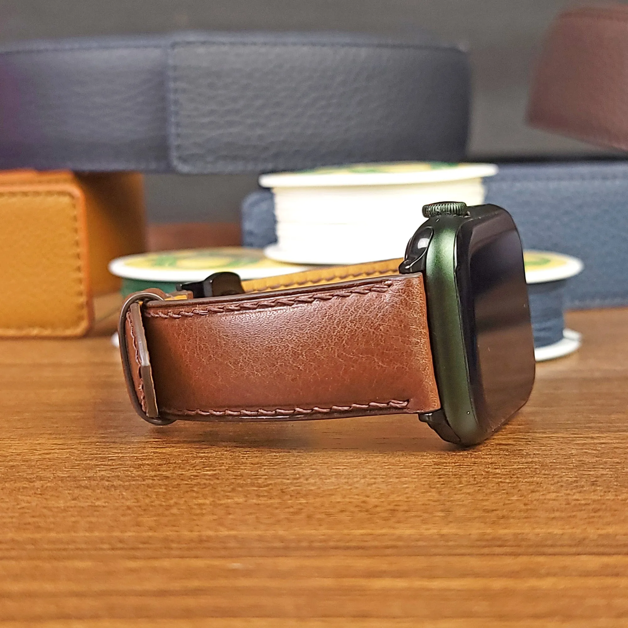 Custom Luxury Brown Vachetta Leather Apple Watch Straps