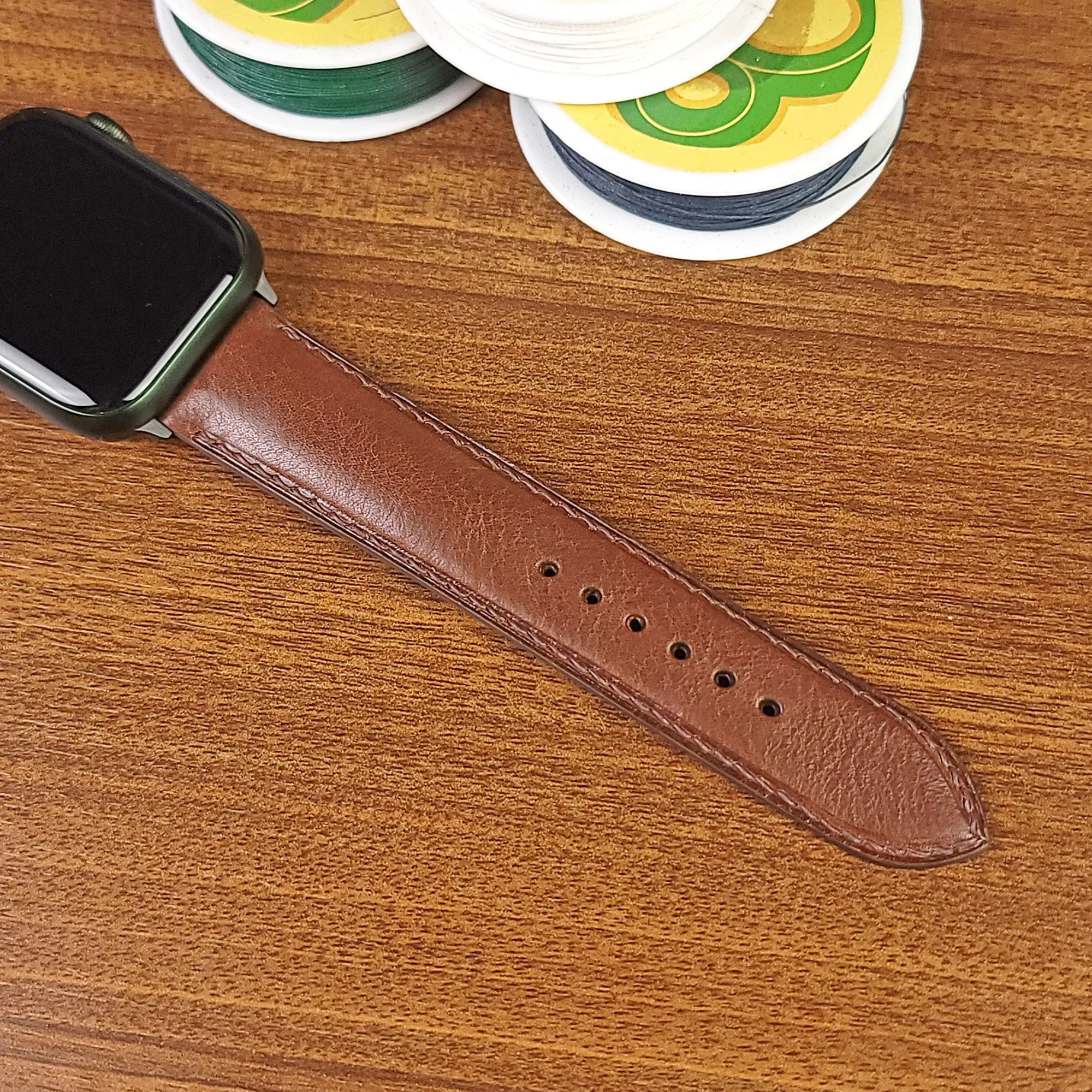 Custom Luxury Brown Vachetta Leather Apple Watch Straps