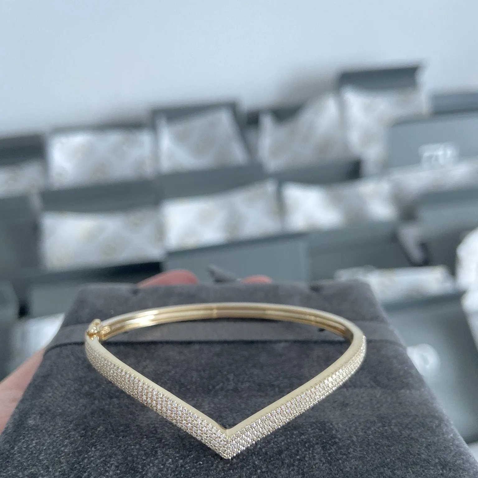 Diamond V Bangle