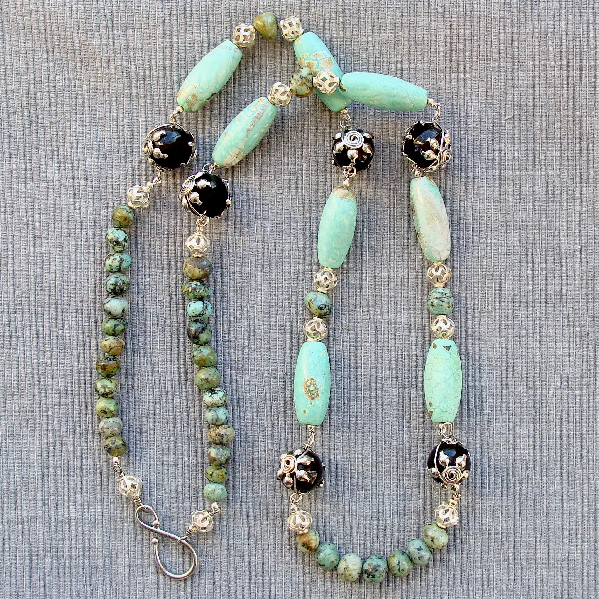 Durango: Boho Necklace with Tibetan Agate