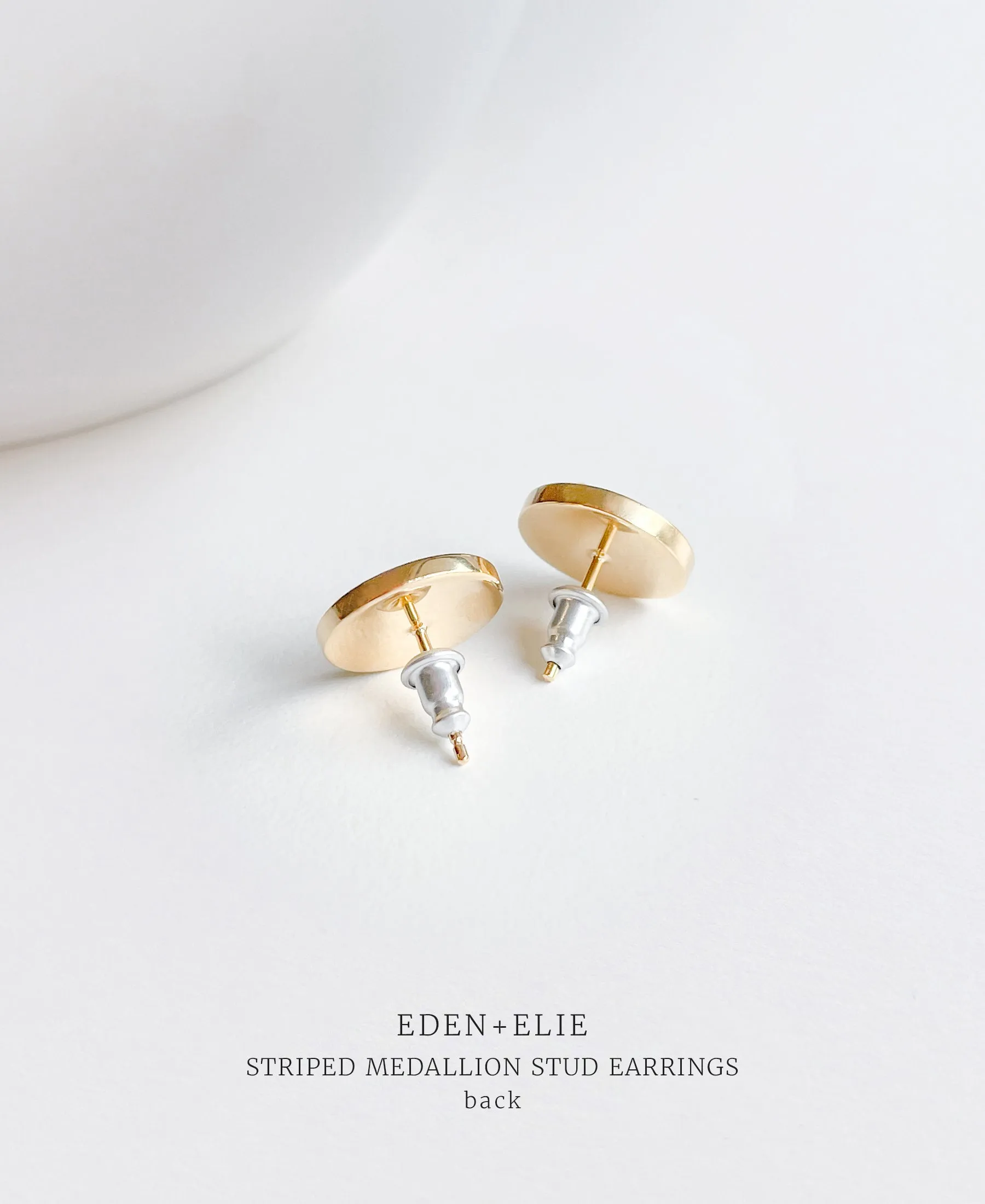 EDEN   ELIE Striped Medallion stud earrings - oyster