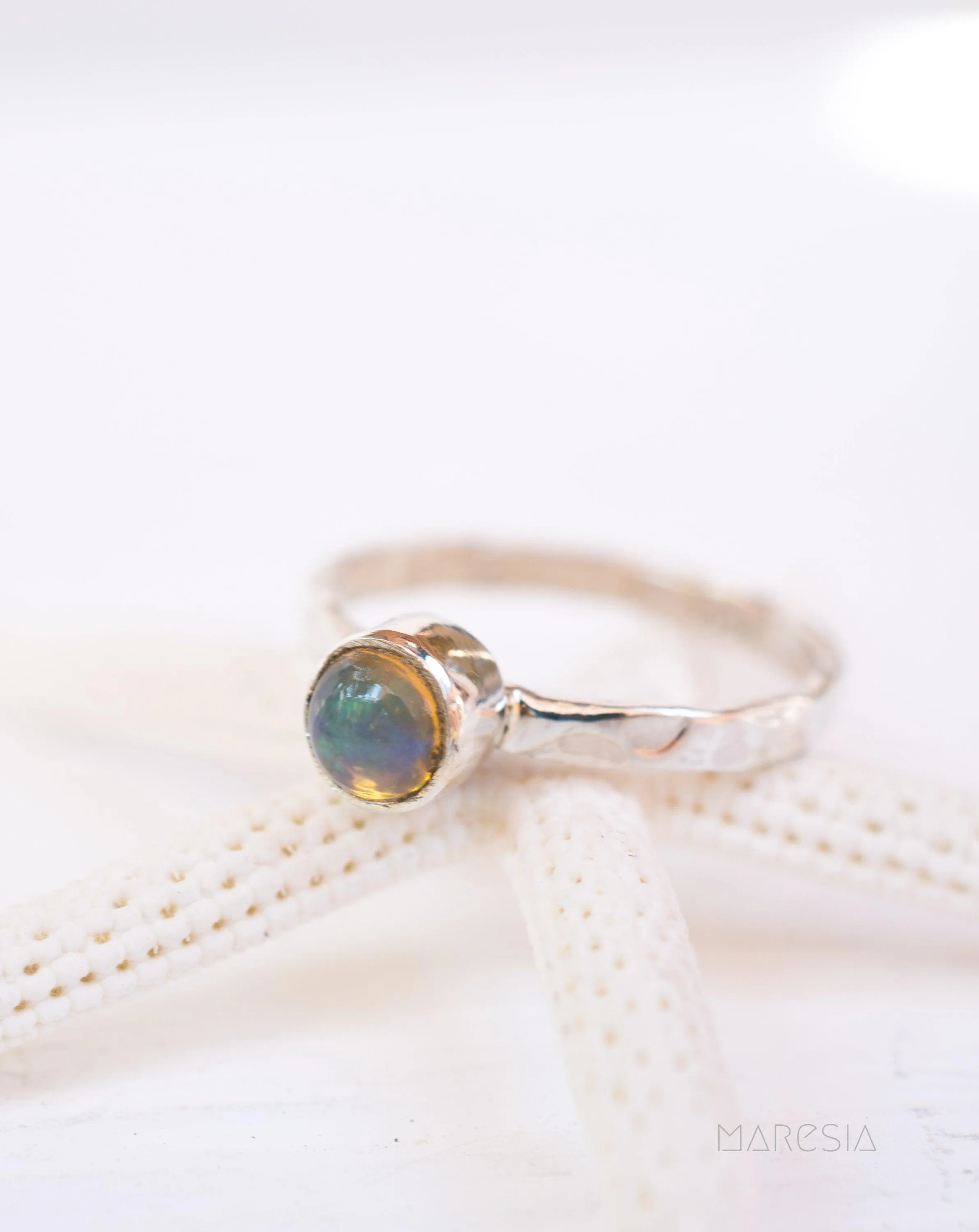 Ethiopian Opal Ring ~ Sterling Silver 925 ~ MR209