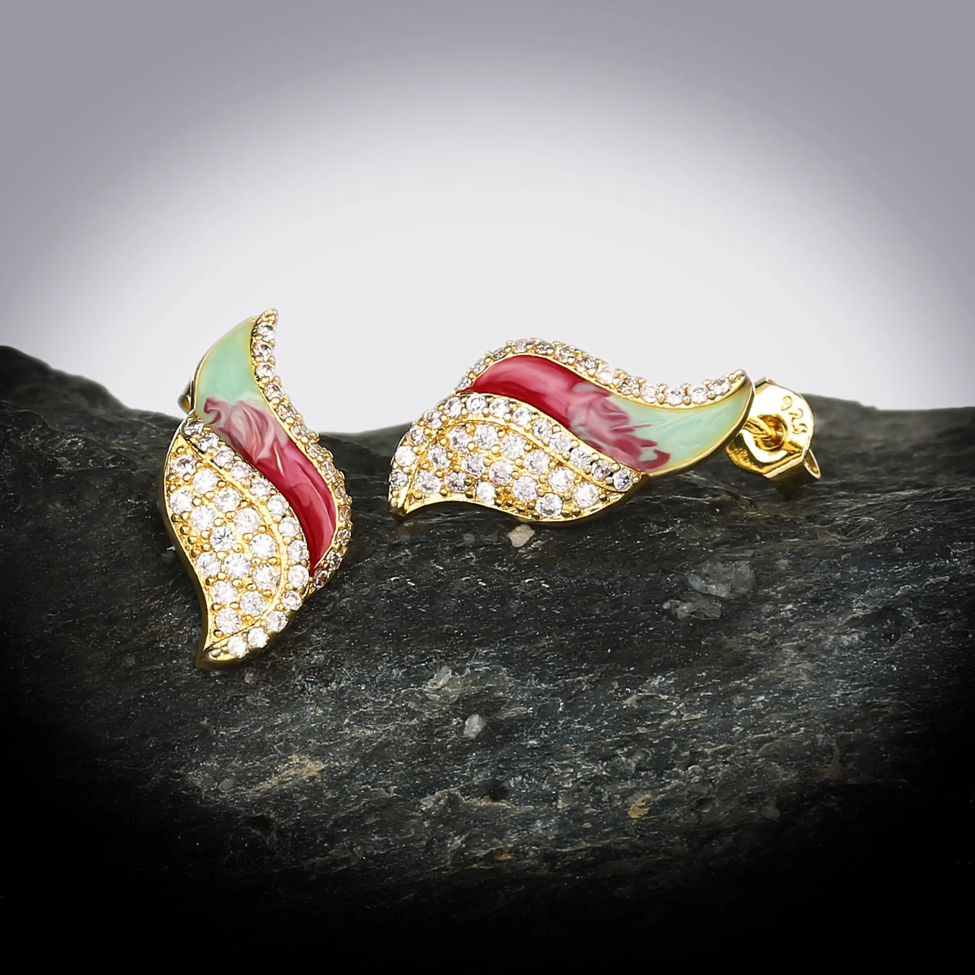 Exquisite Conch Shape Enamel Drop Earrings for Women with Zircon in Gold Color