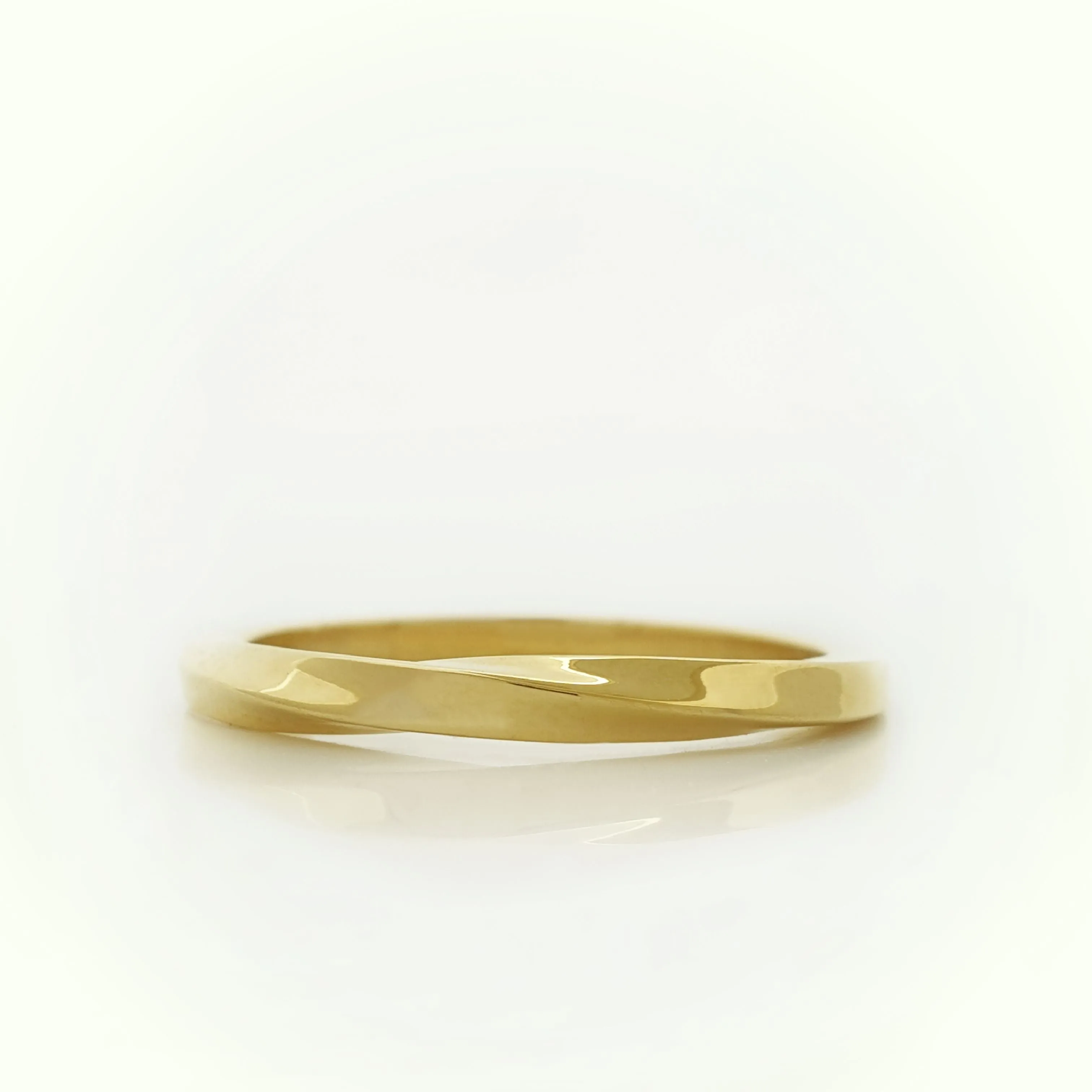 Gold Mobius Ring