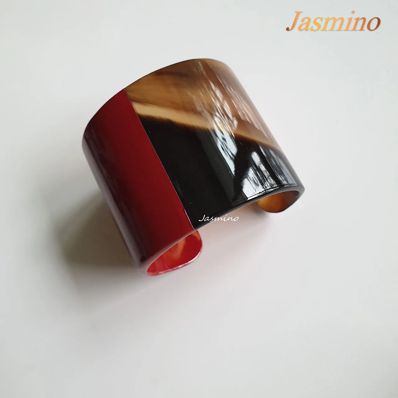 Handmade Bracelet J17595, Made by Horn and Lacquer, Enhanced Value for Women