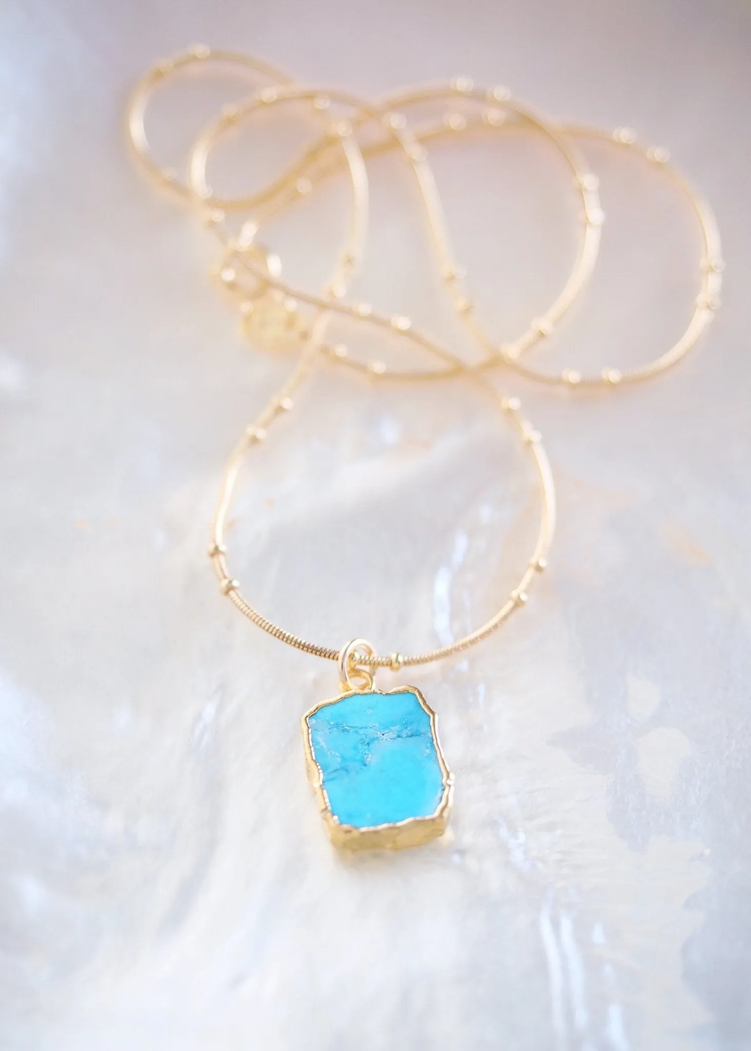 Howlite Turquoise Gemstone Gold Pendant Necklace - Alaka'i