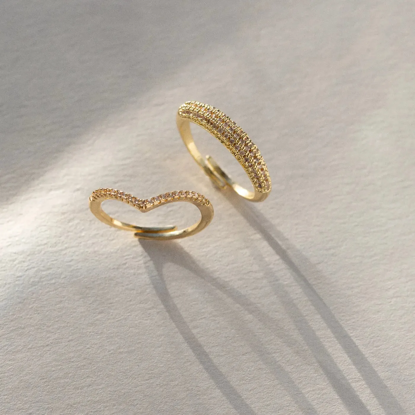 Mira - V-shaped Wishbone Ring