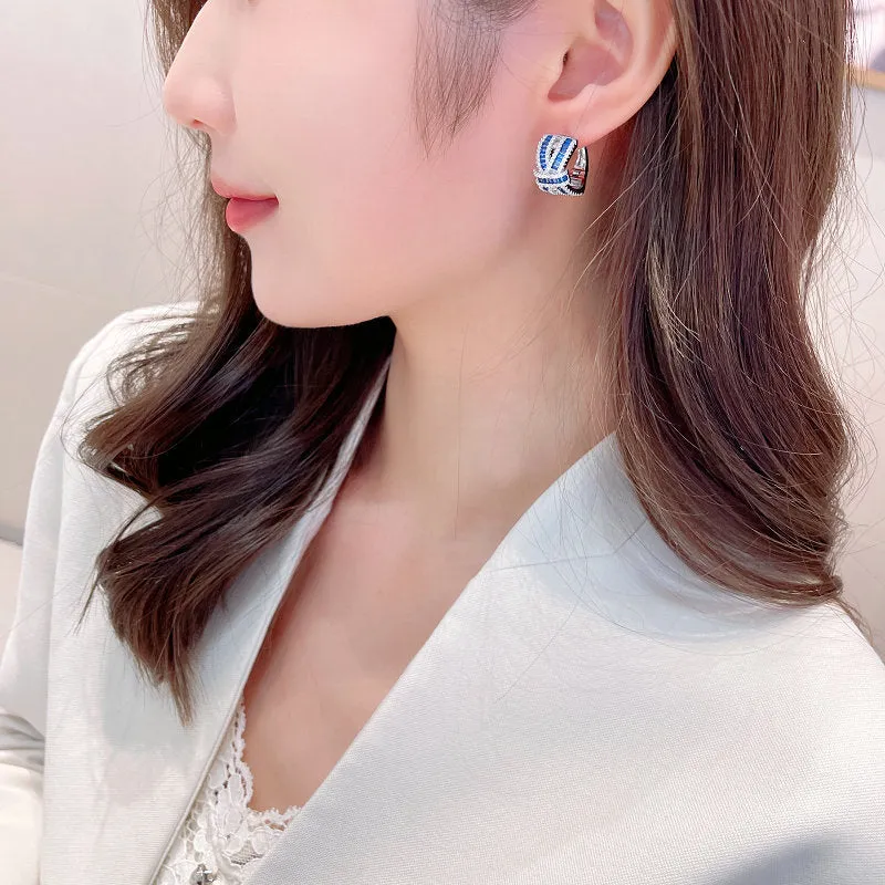 New style niche temperament earrings wholesale designer ear buckle high-grade zircon inlaid bow hoop earrings