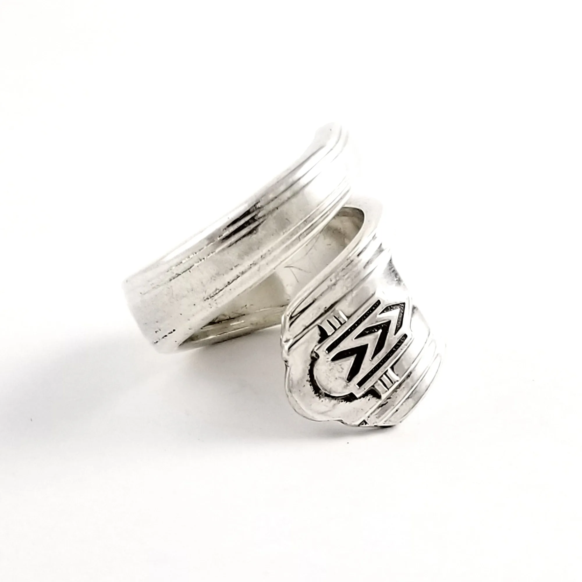 Oneida Chevron Wrap Around Spoon Ring