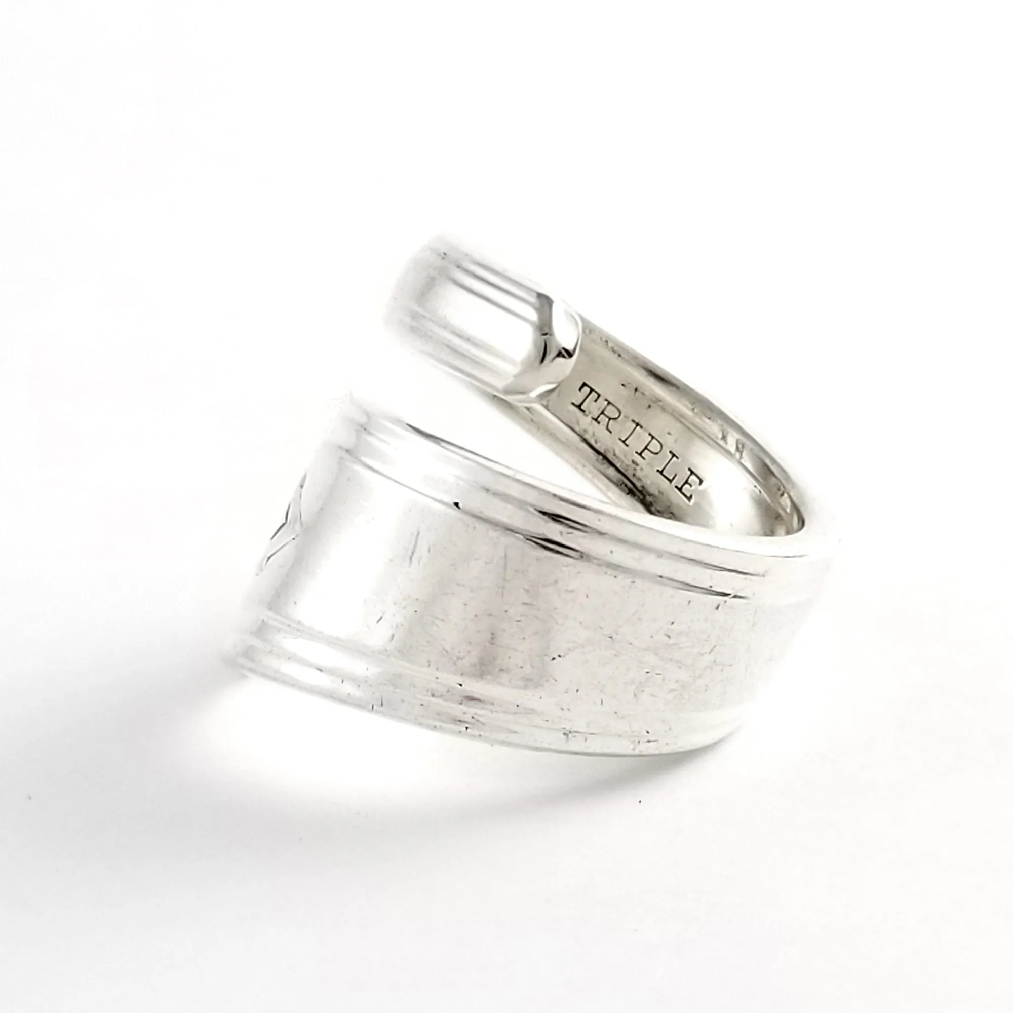 Oneida Chevron Wrap Around Spoon Ring