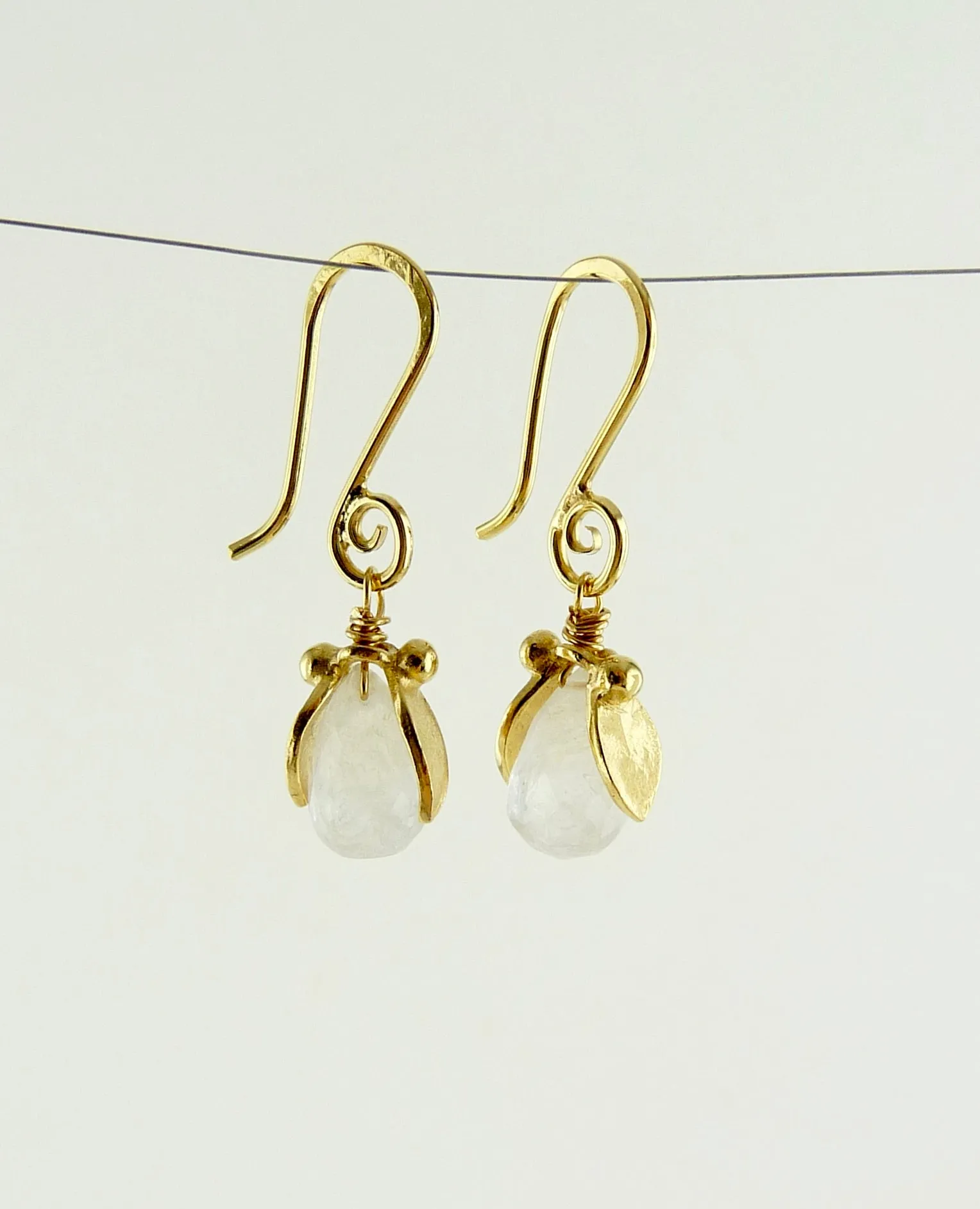 Phoebe Leaf Earrings 18ct Gold Plate