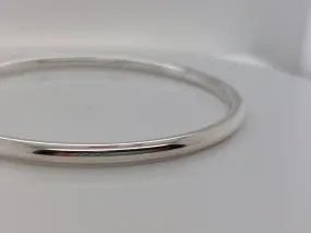 Round Bangle