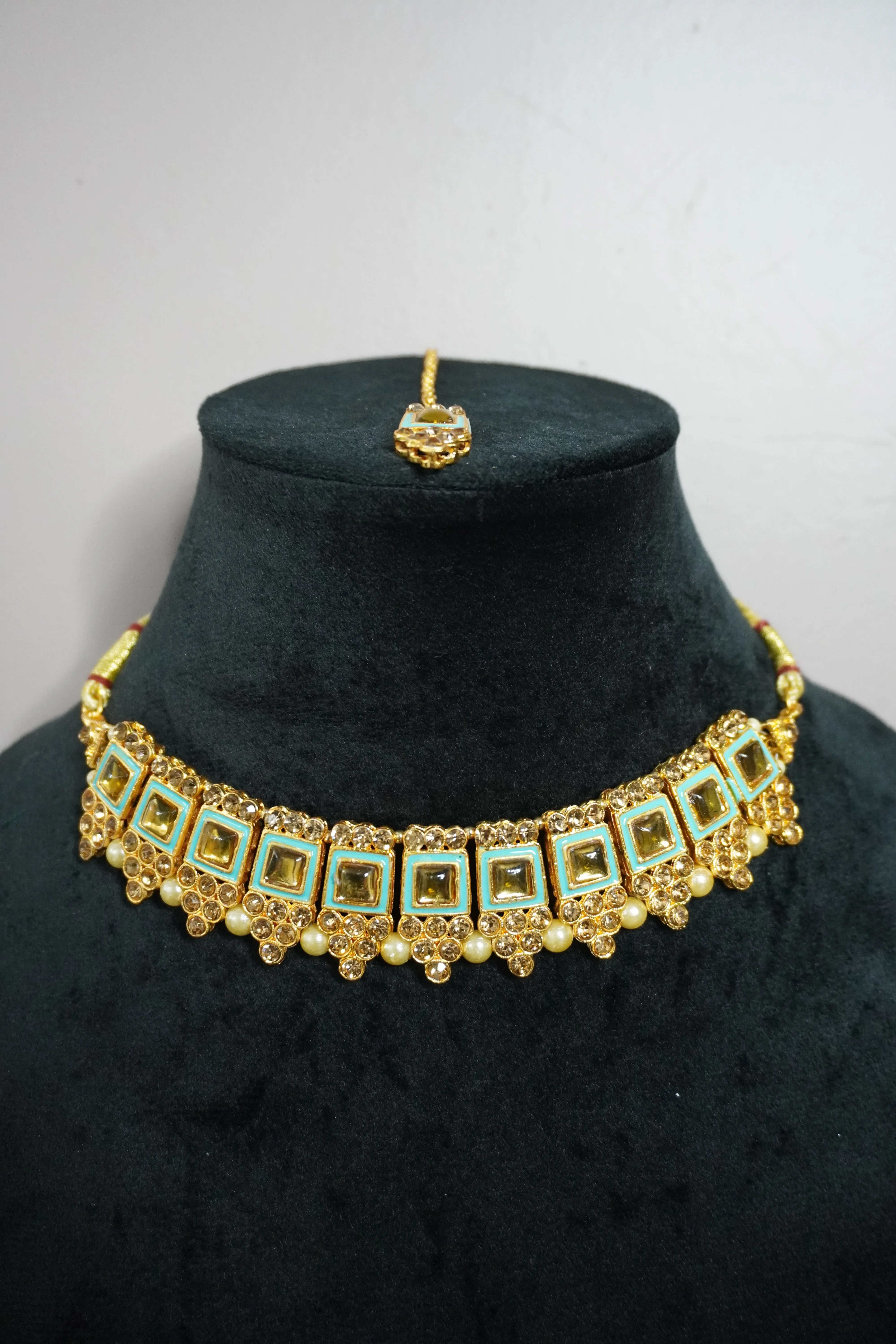 Sea Blue Colour Kundan Necklace with Earring & Maang Tikka