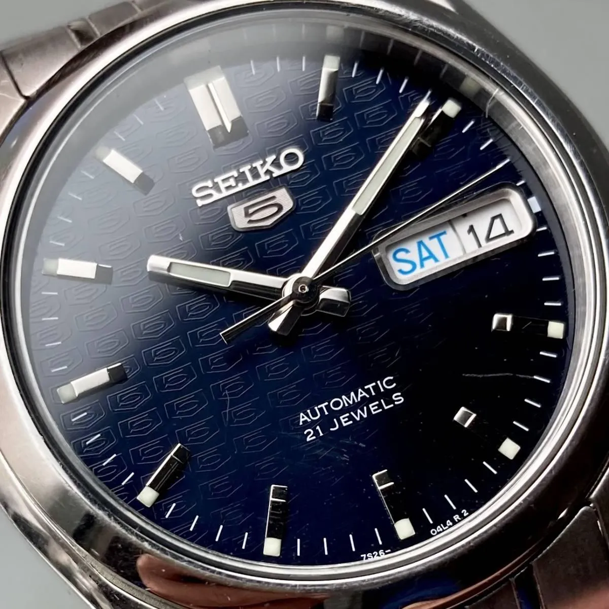 Seiko 5 Watch Automatic Men's Day Date 37 Mm Vintage