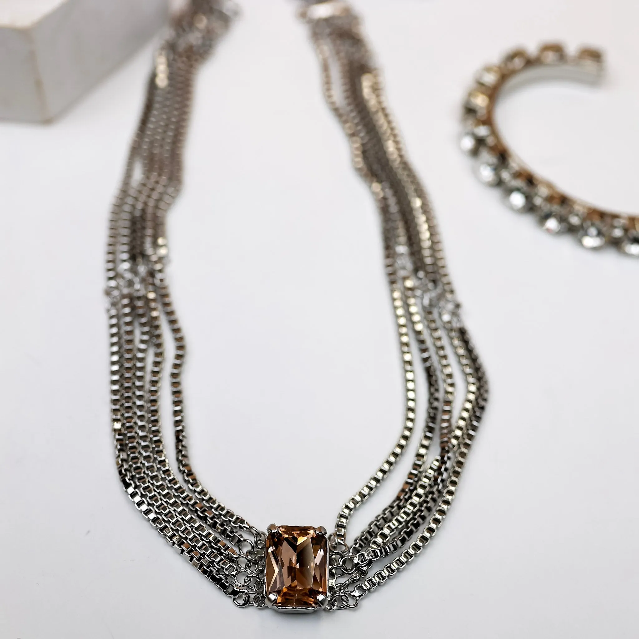 Sorrelli | Brynn Statement Necklace in Palladium Silver Tone and Snow Bunny