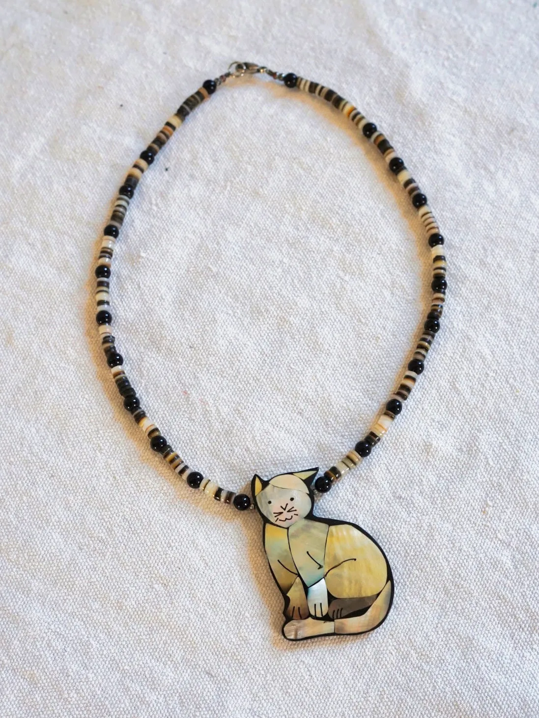 Vintage Cat Abalone Shell Necklace