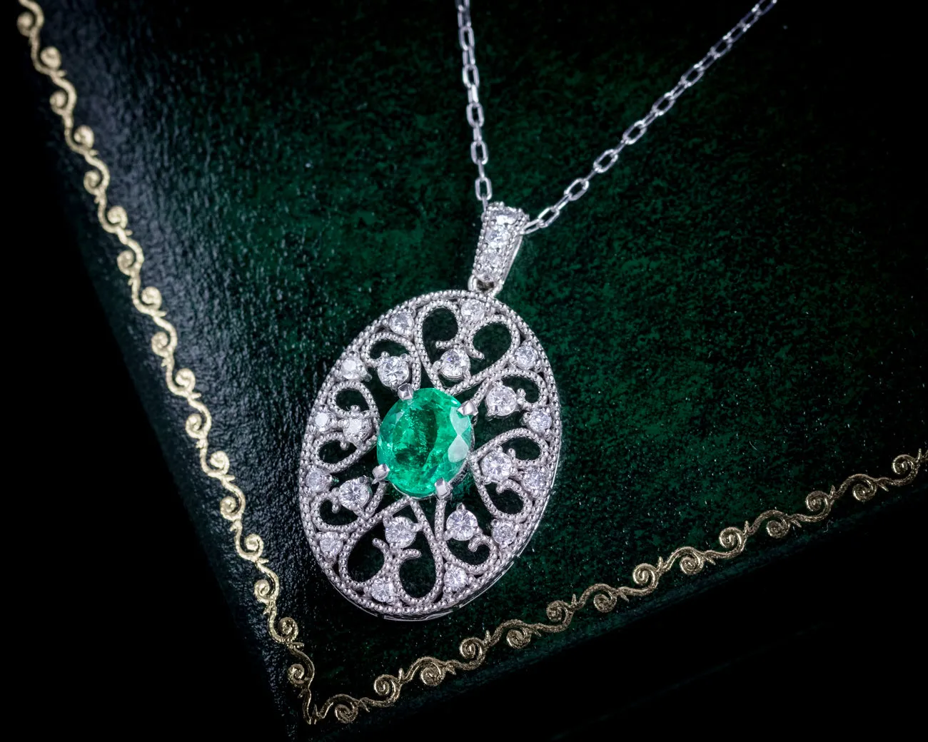 Vintage Emerald Diamond Pendant Necklace 18Ct White Gold