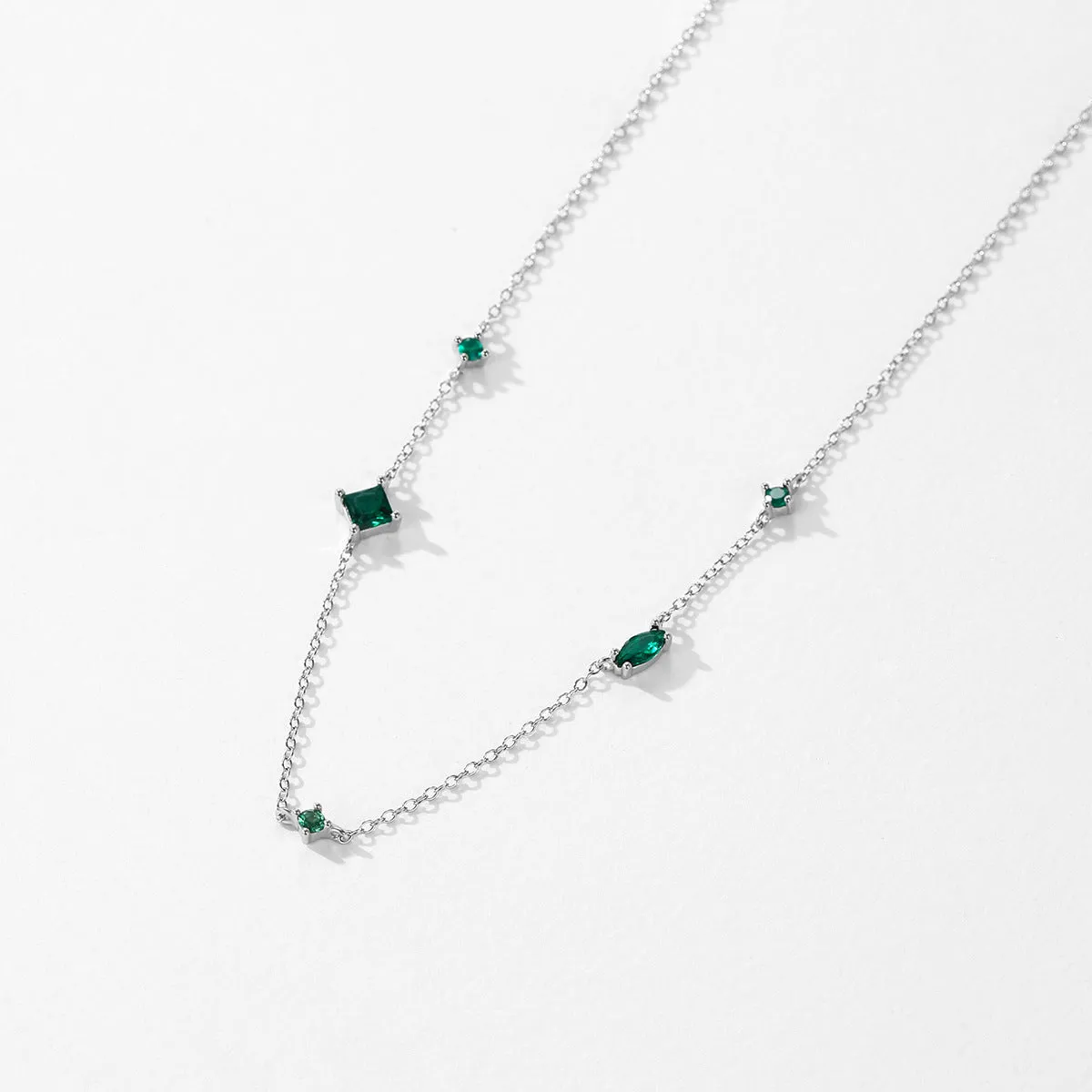 Vintage Emerald Green Zircon Sterling Silver Necklace