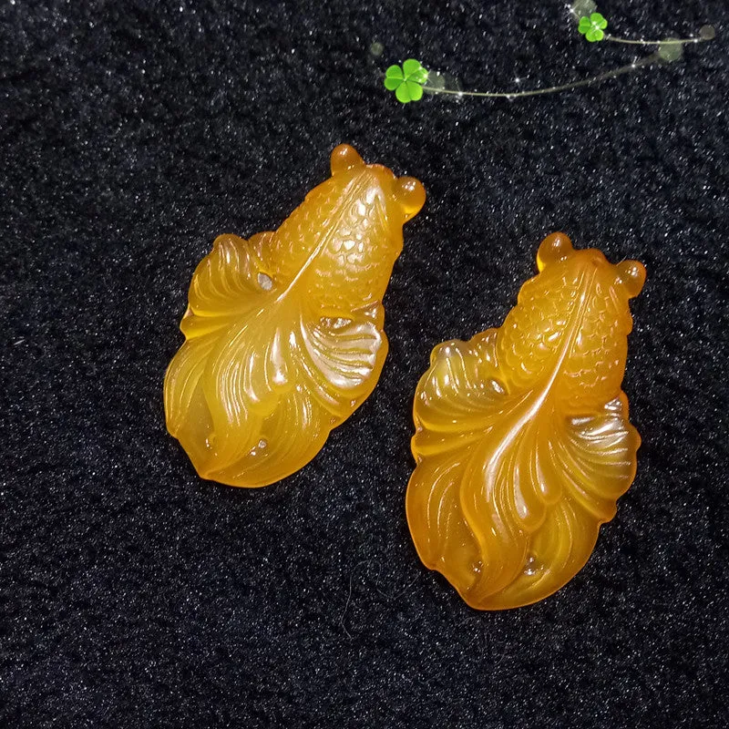 Yellow Agate Chalcedony Goldfish Jade Pendant Necklace